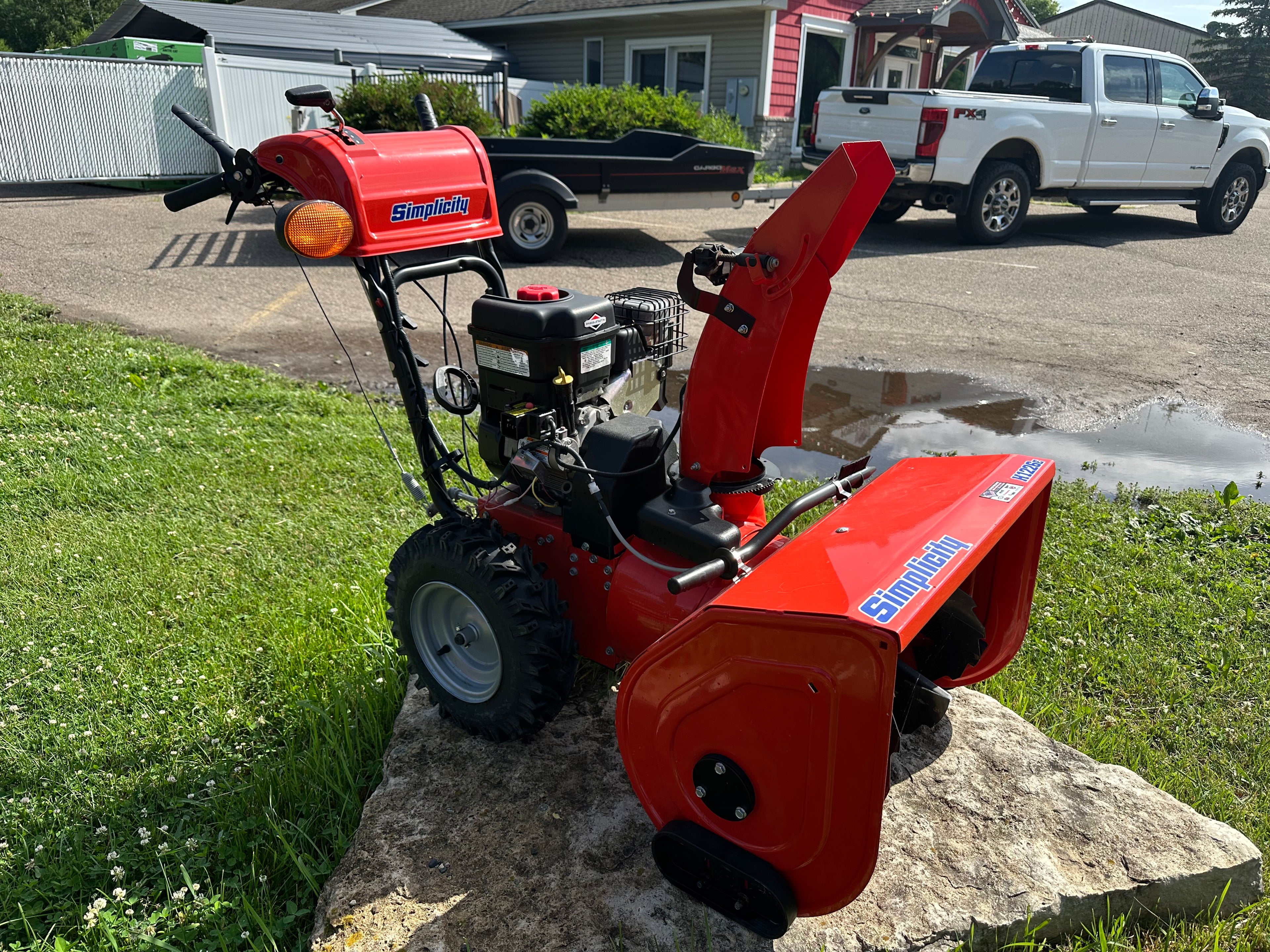 Simplicity H226E Snow Thrower