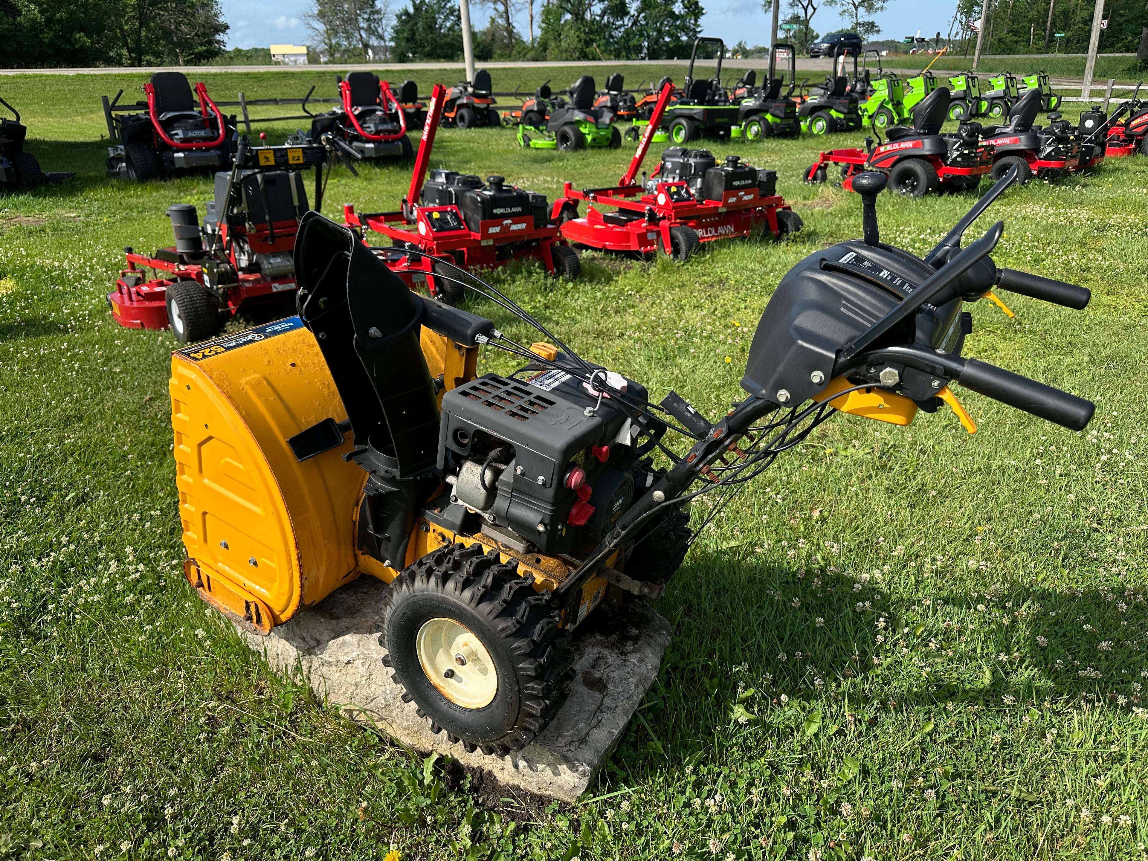 Cub Cadet 524 Two-Stage Snowblower