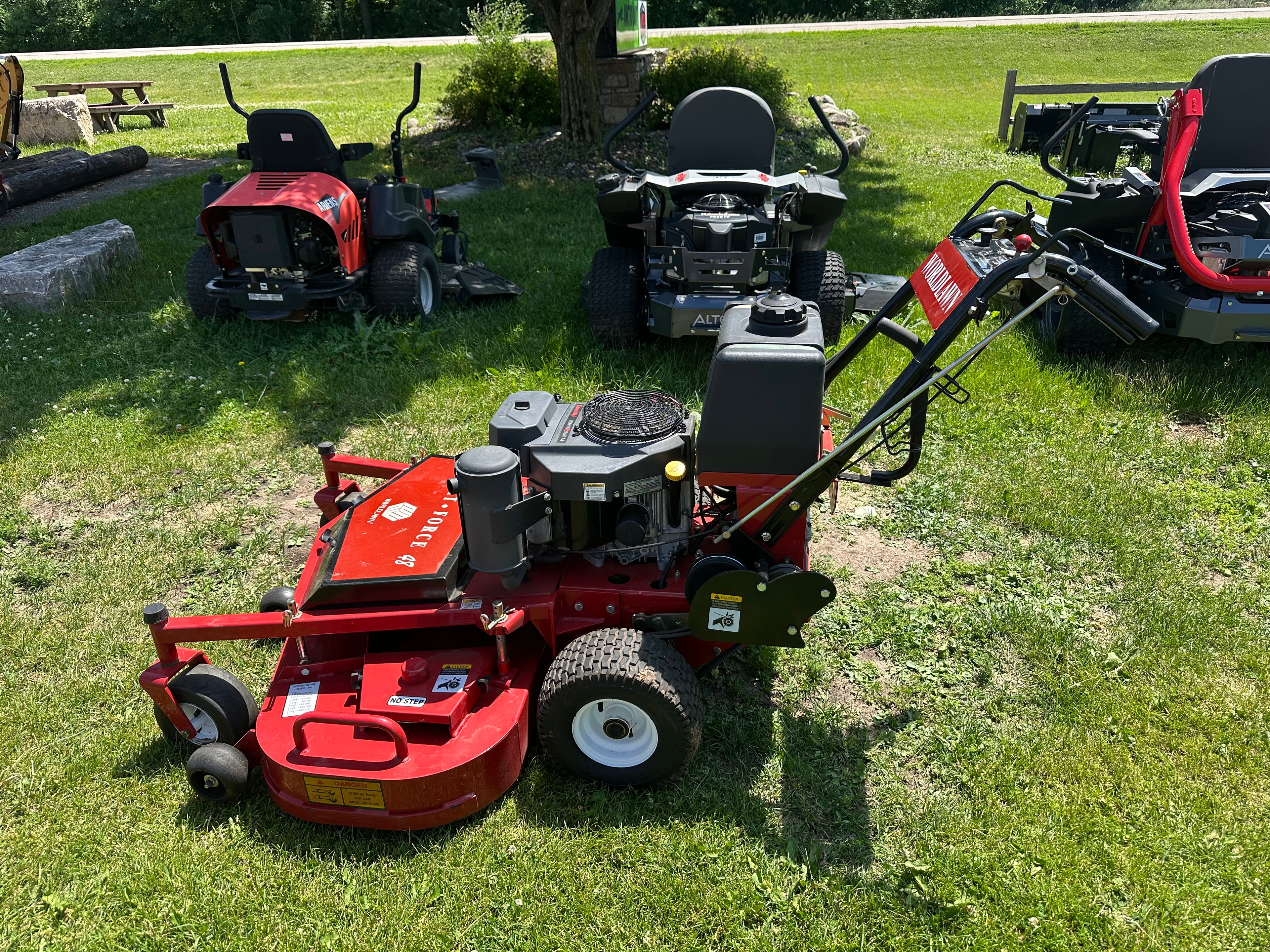 Worldlawn Belt-Driven Walk-Behind Mower